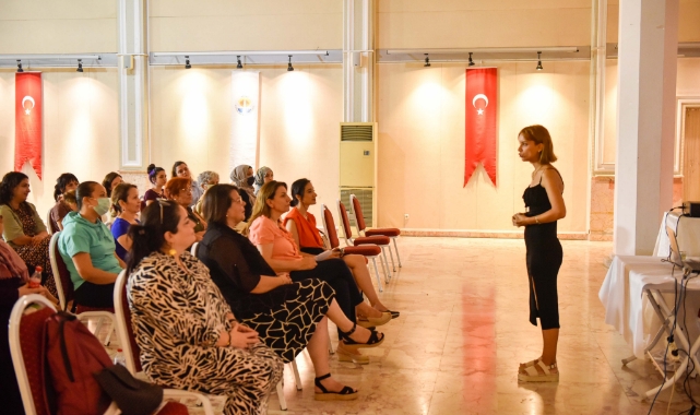 Büyükşehir’den kadınlara yönelik bir dizi eğitim