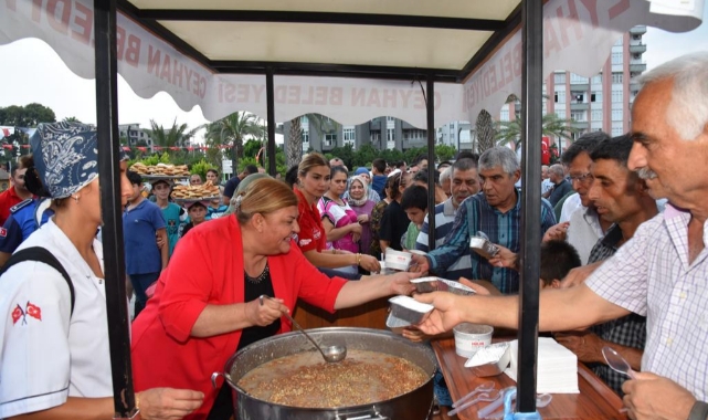 Ceyhanlılar Aşure Günü’nde buluştu