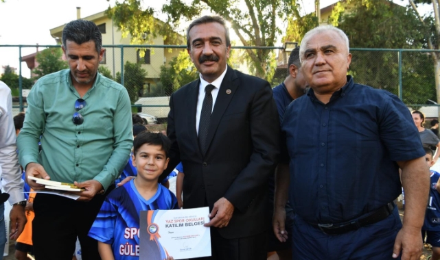 Çukurova Belediyesi Yaz Spor Okullarında Sertifika Heyecanı