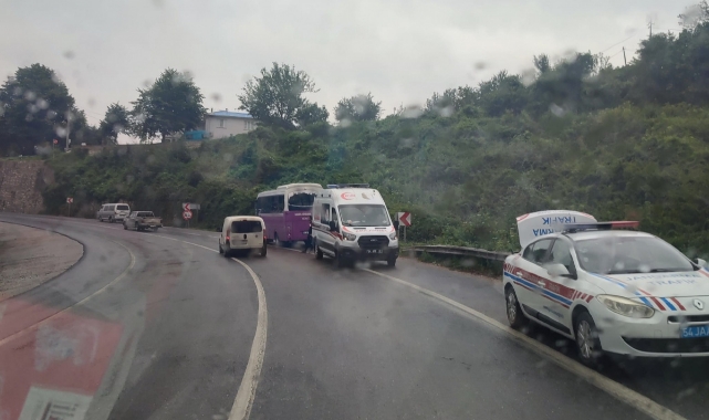 D-140 karayolunda feci kaza:4 yaralı