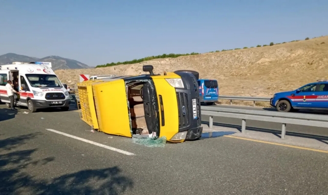 Düğün dönüşü feci kaza:14 yaralı