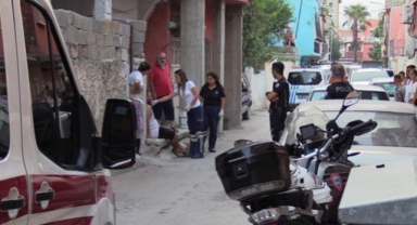 Tartıştığı kardeşini bıçakladı