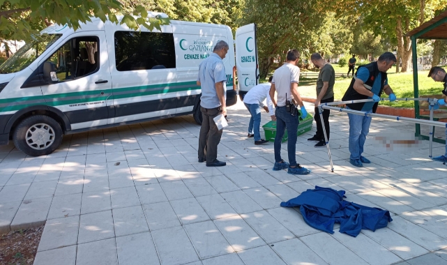 Uzman çavuş, parkta kafasından vurulmuş halde ölü bulundu