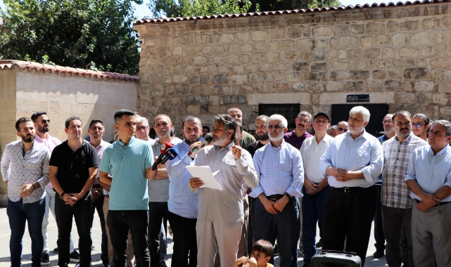 Asim’den Her Türlü Ahlaksızlığa Kırmız Kart