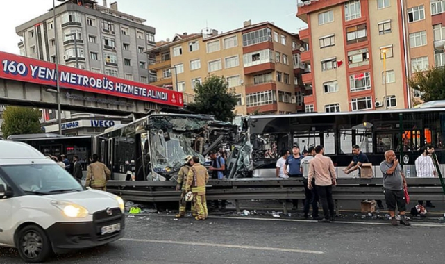 Avcılar'da metrobüsler çarpıştı! Çok sayıda yaralı var!