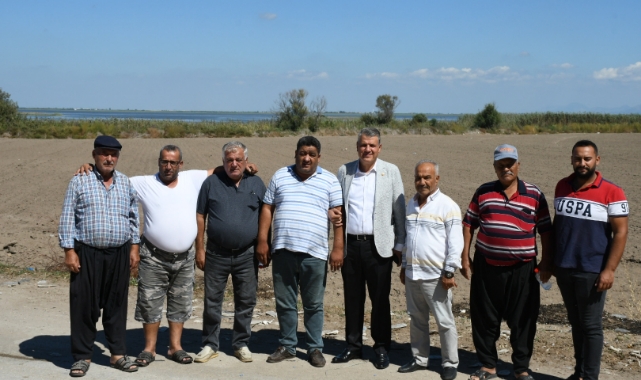 Ayhan Barut, dalyan mağduru köylülerin yanında