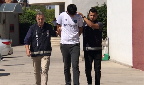 Barışmak için buluştuğu arkadaşını ağır yaraladı