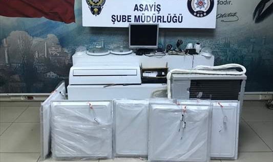Elektronik hırsızı 3 şüpheli gözaltına alındı