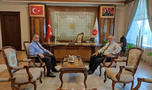 Hafız Şahin'den İl Müftüsü Taşcı'ya ziyaret
