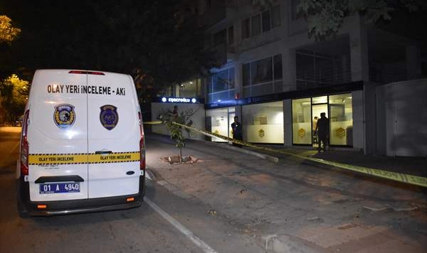 İş yerine silahlı saldırıda öldürüldü