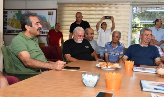 Soner Çetin emeklilerle sohbet etti