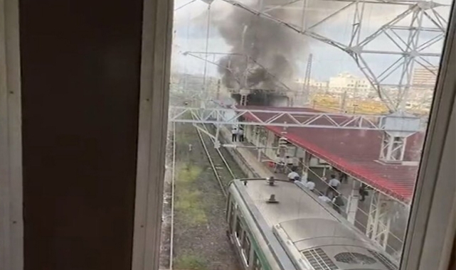 Tren istasyonunda korkutan yangın