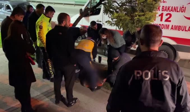 18 yaşındaki genç köprülü kavşaktan düştü