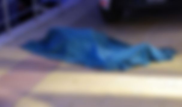5. kattaki evinin balkonundan düşen genç öldü