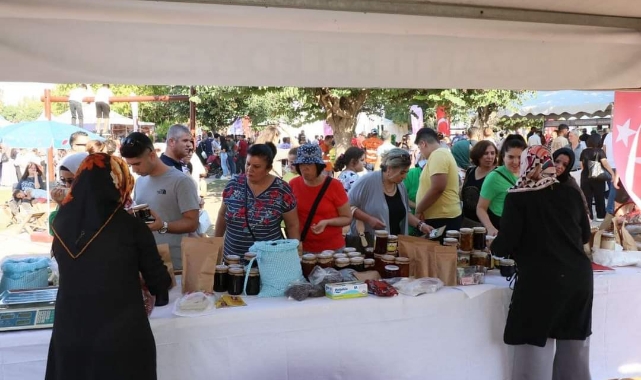 Adana Lezzet Festivali'nde Pozantı Standına Yoğun İlgi