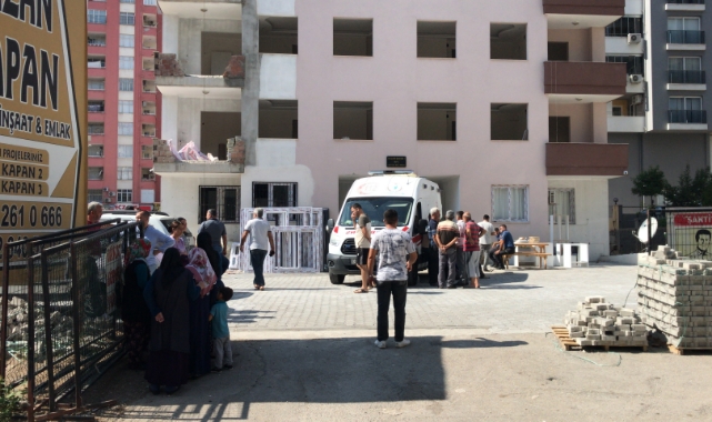 Asansör boşluğuna düşen işçi hayatını kaybetti