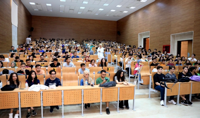 Çukurova Üniversitesinde Oryantasyon Haftası Başladı