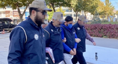 DEAŞ'ın ''sözde emiri'' ile ''iletişim sorumlusu'' yakalandı