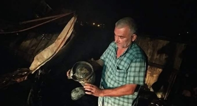 Güvercinlerin bulunduğu baraka kundaklandı