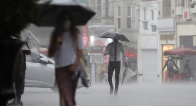 Meteorolojiden kuvvetli ve gök gürültülü sağanak uyarısı