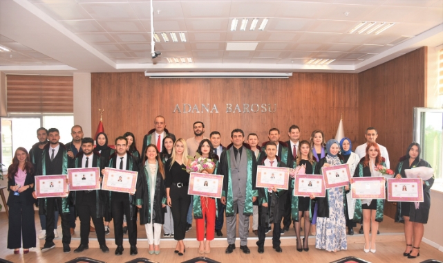 Adana Barosunda 10 avukat mesleğe adım attı