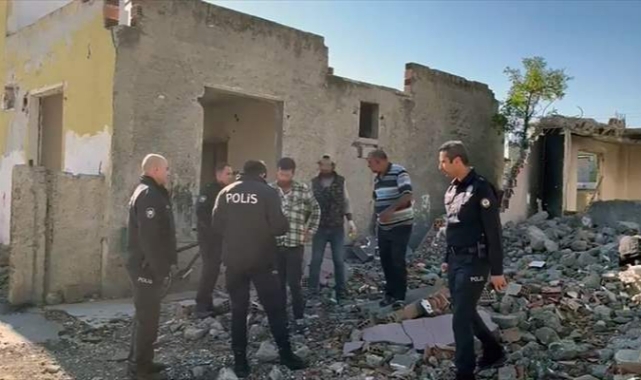 Adana polisinden narkotik denetimi