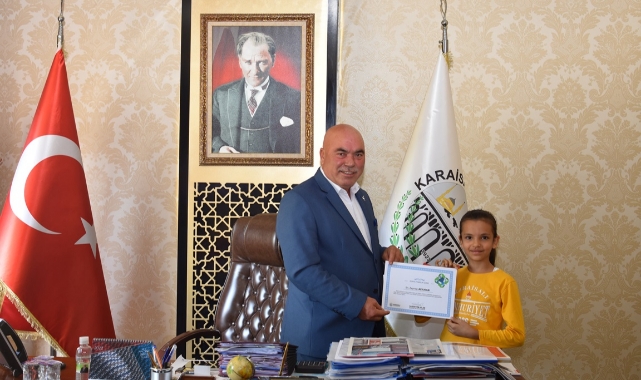 Başkan Aslan, Çevre Dostu Öğrenciyi Makamında Ağırladı