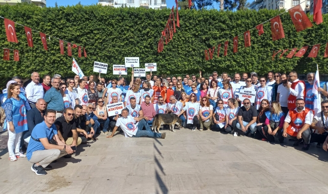 Eğitimciler iş bıraktı
