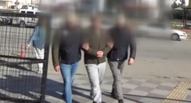 FETÖ mensubu çift yakayı ele verdi