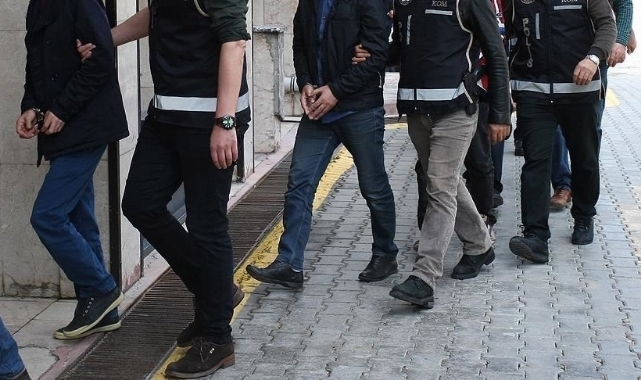 FETÖ operasyonunda 9 gözaltı