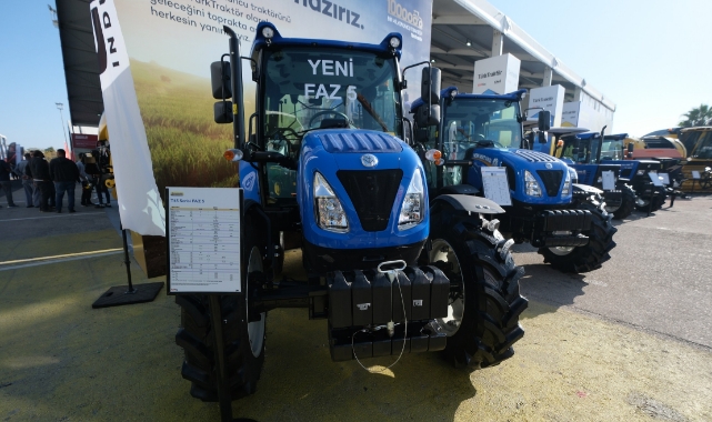 New Holland Yeni Modelleriyle Adana Tarım Fuarı'nda