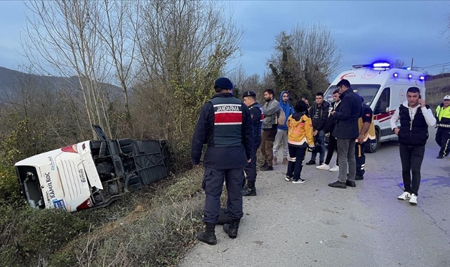 Sürücünün dalgınlığı kazaya sebep oldu!