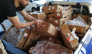 Tarihi geçmiş 1 ton tavuk ele geçirildi