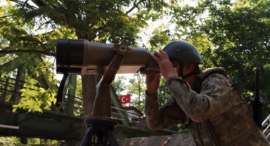 Yunanistan sınırında 15 şüpheli yakalandı