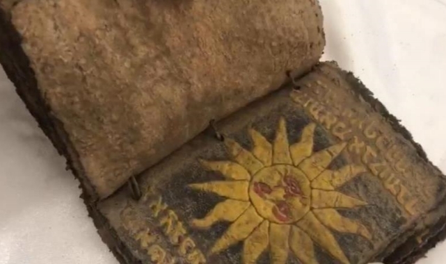 700 yıllık Tevrat ele geçirildi