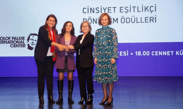 Adana Büyükşehir Belediyesi'ne ''Şiddetle Mücadele" Ödülü