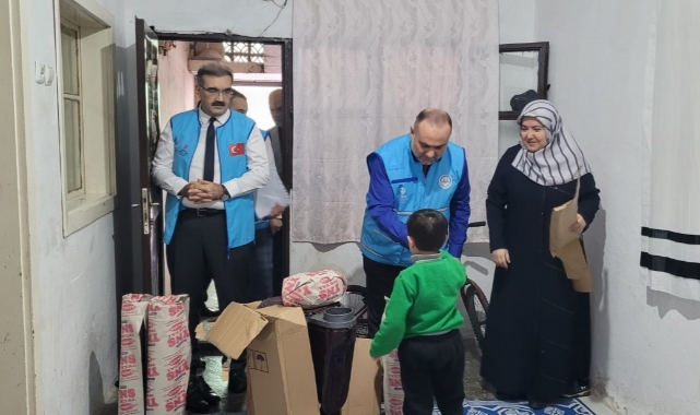 Adana Müftülüğünden İhtiyaç Sahiplerini Isıtan Yardım