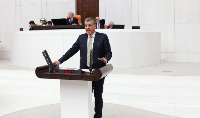 ‘Destek değil köstek oluyorlar’