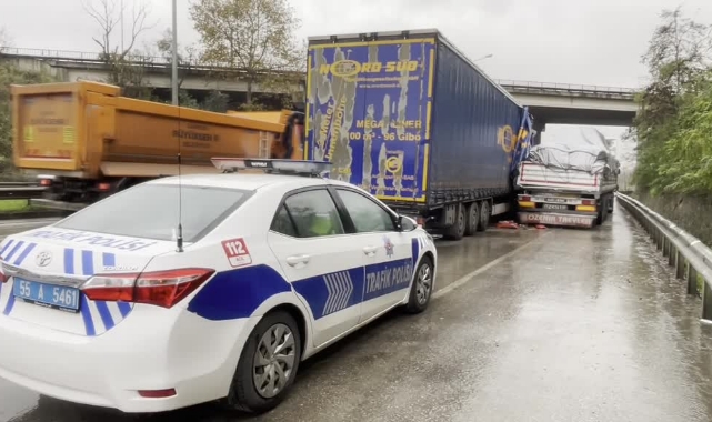 İki tır çarpıştı: 1 yaralı
