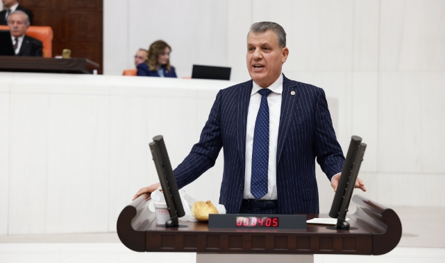 "Kaşıkla veriyor, kepçeyle alıyorsunuz"