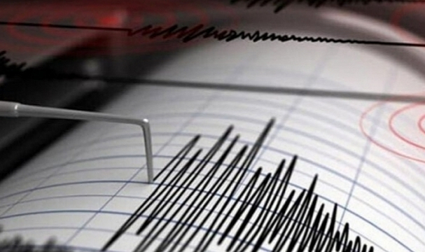 Kuşadası'nda 4 büyüklüğünde deprem!