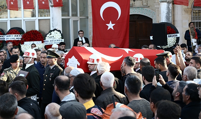 Şehit binbaşı son yolculuğuna uğurlandı