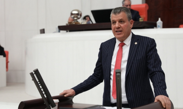 ‘Susmayın, açıklama yapın’