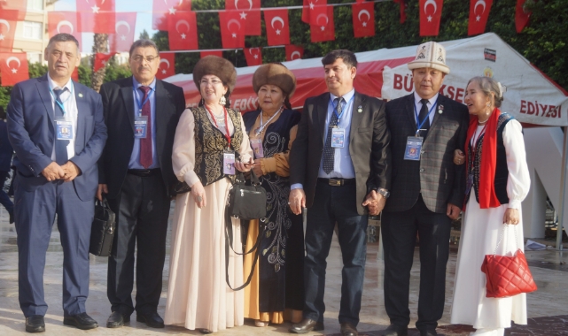 Türk Dünyası sanatçıları, Adana'da buluştu