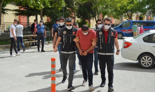 Uyuşturucu operasyonu: 3 gözaltı