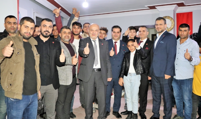 Yeniden Refah Partisi Yüreğir’de Salonlara Sığmadı
