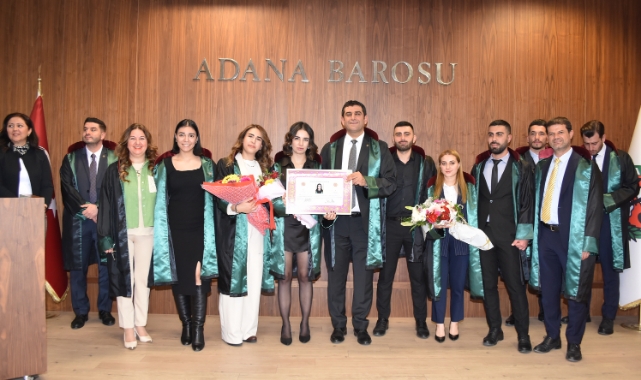 12 Avukat Törenle Mesleğe Adım Attı