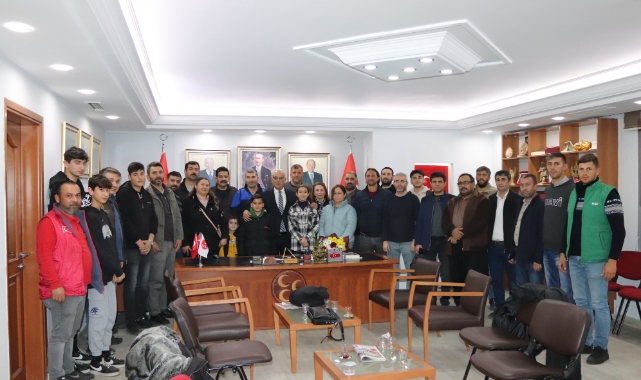 Adana Staj ve Çıraklık Mağdurları Grubundan Kanlı'ya Ziyaret