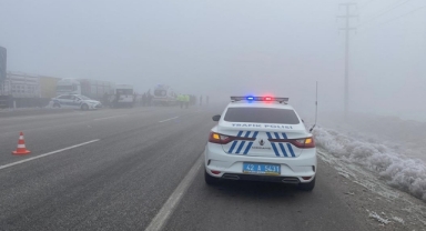 Askeri araç tıra çarptı: 2 şehit, 2 yaralı