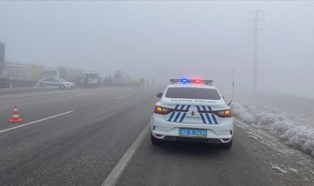 Askeri araç tıra çarptı: 2 şehit, 2 yaralı